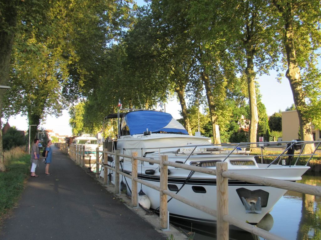 Our mooring in Paray le Monial